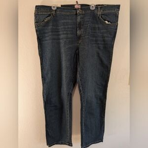 NWT Wrangler Men's Relaxed Straight Leg Jeans Size 42x30